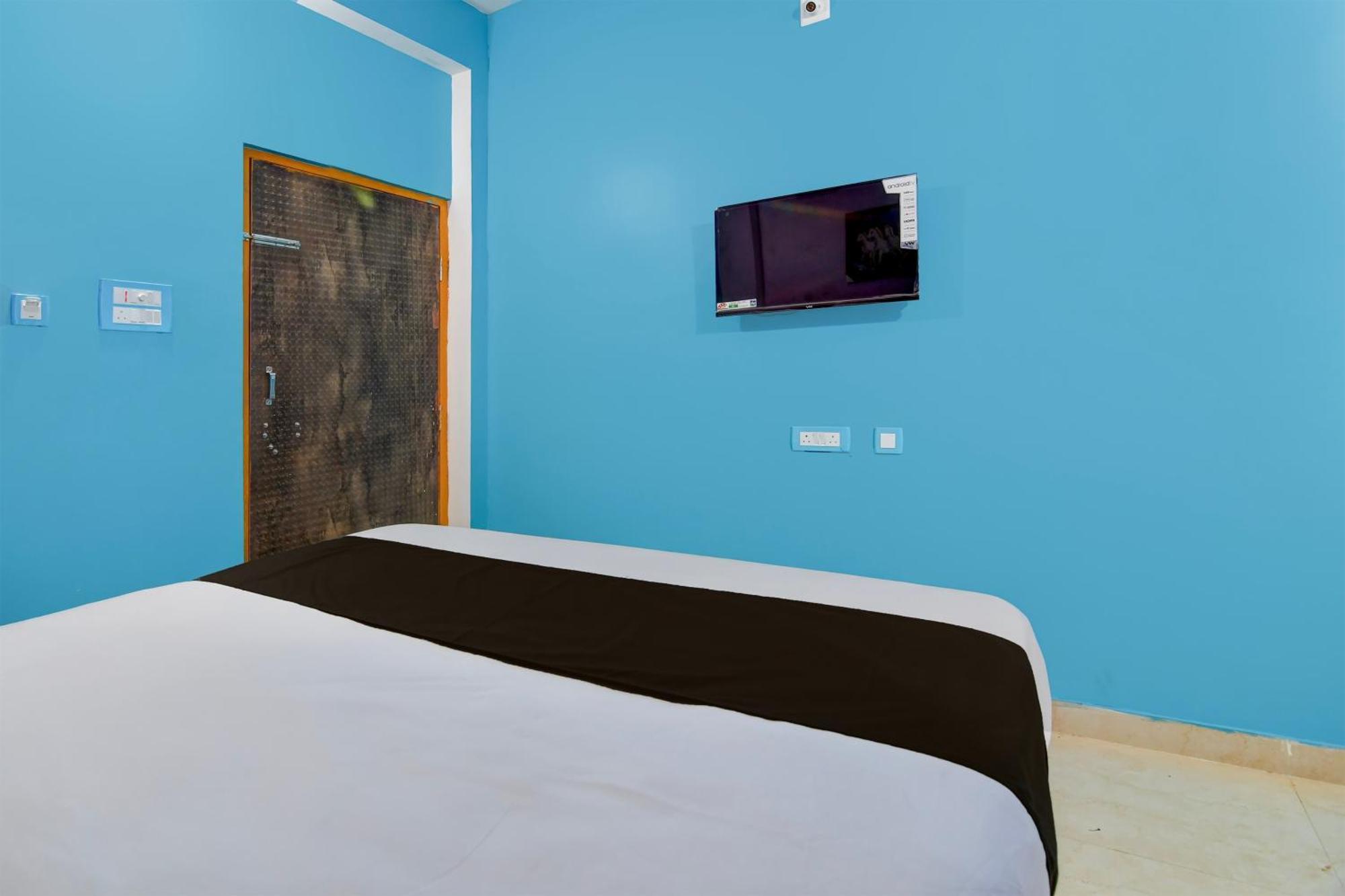 Hotel O Blue Valley Khandagiri Bagian luar foto